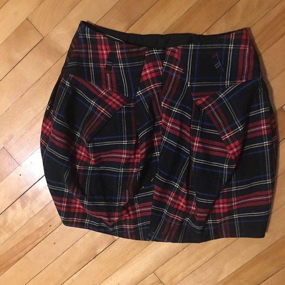 Tartan Skirt - Picture 2 of 2